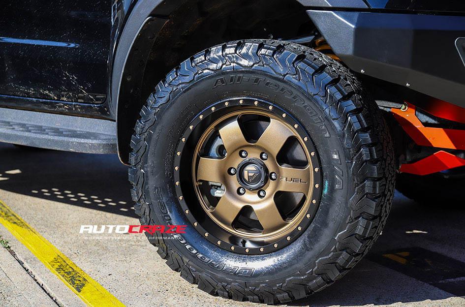 FORD RANGER RAPTOR PODIUM BRONZE BLACK LIP